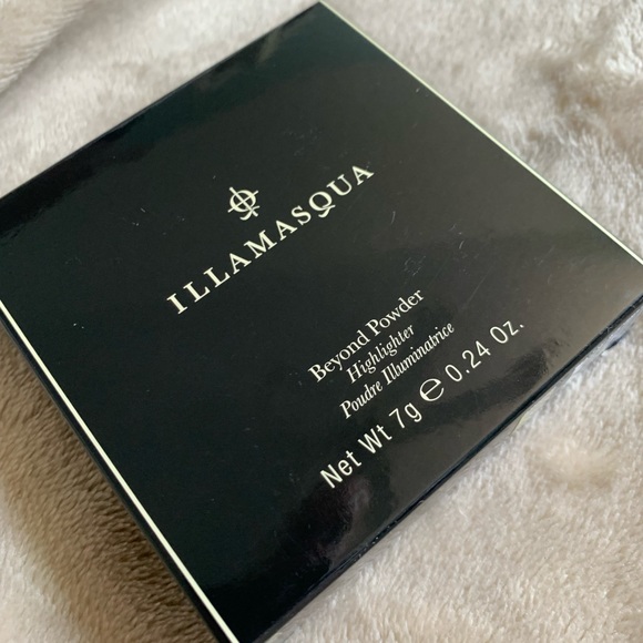 Illamasqua Beyond Powder Highlighter in Deity BNIB - Picture 2 of 14